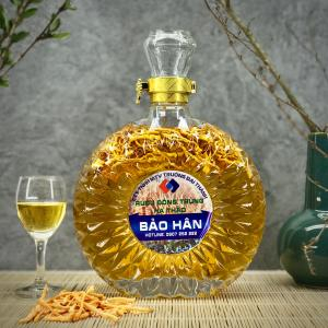 Rượu Đông Trùng Hạ Thảo XO 500ml